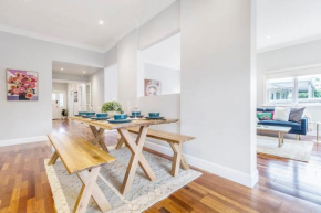 VAQUAY El Karnak In Brunswick West